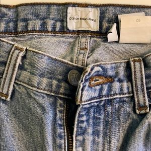 VINTAGE SANDBLAST CALVIN KLEIN JEANS. Size 6.